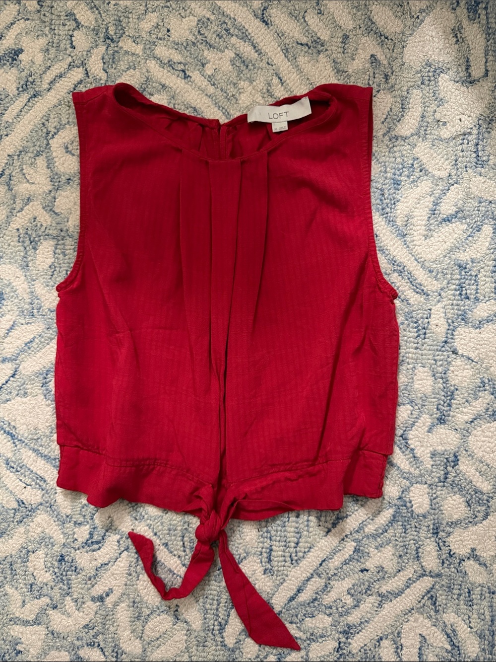 LOFT Sleeveless Pleated Top in Red